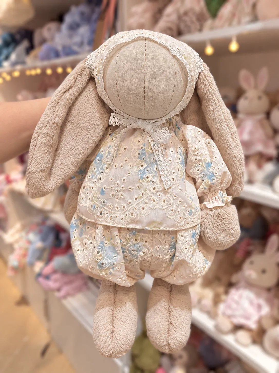 Bộ đồ bí ren thêu (size L thỏ) · Góc 3