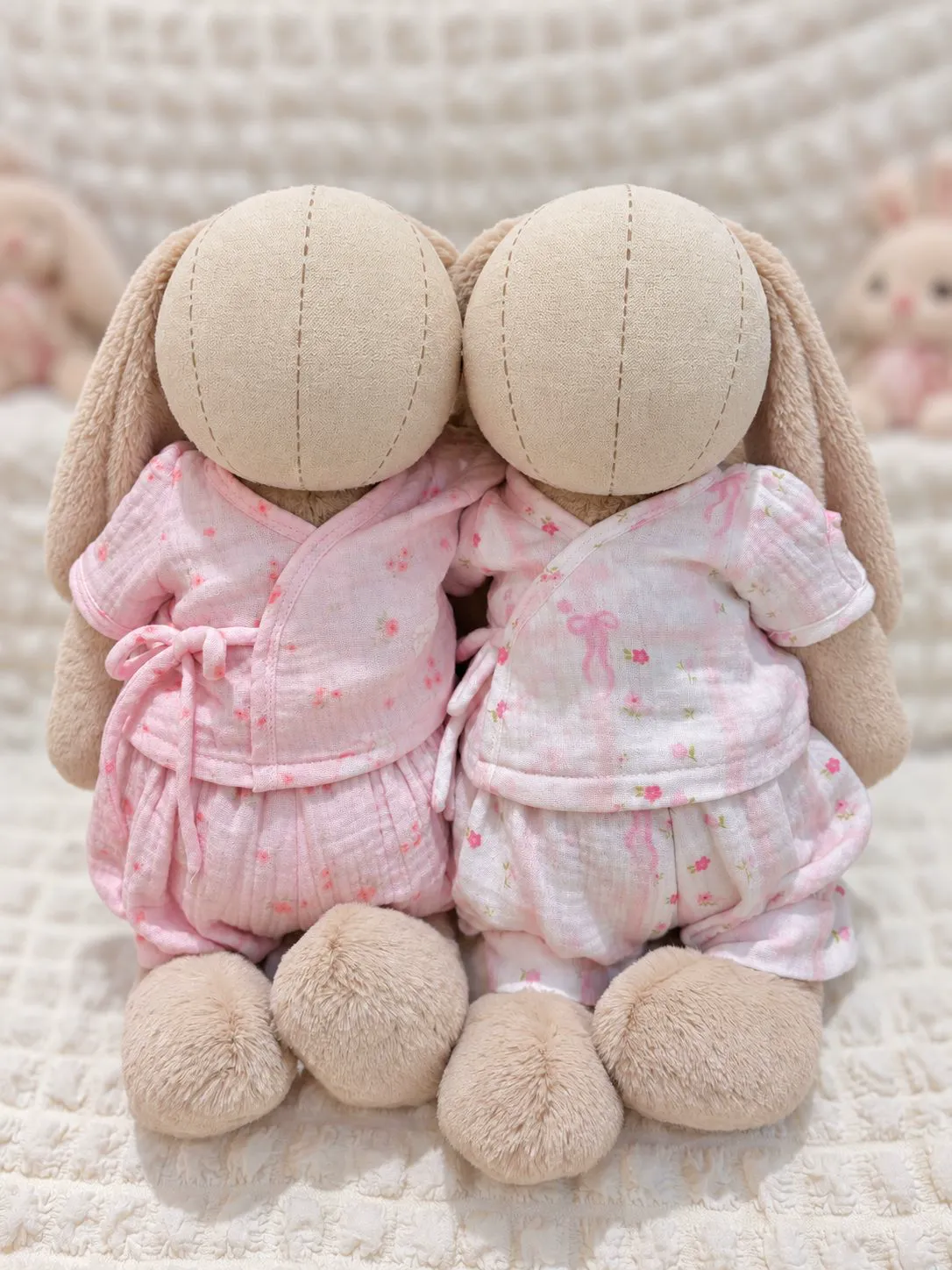 Cross-front pajama with bow for rabbits (Size L) · Pink · View 1